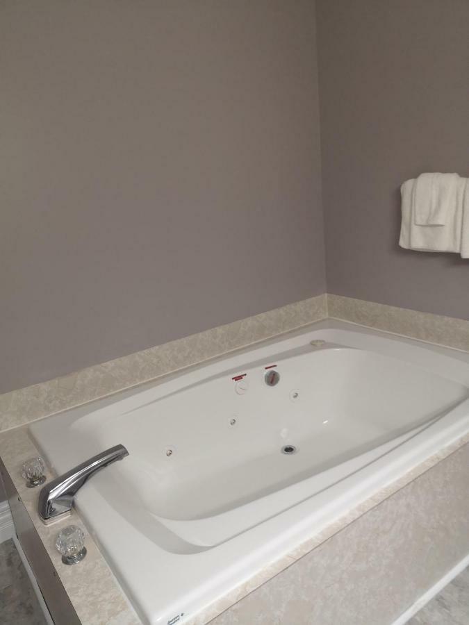 Port Union Seaport Inn מראה חיצוני תמונה